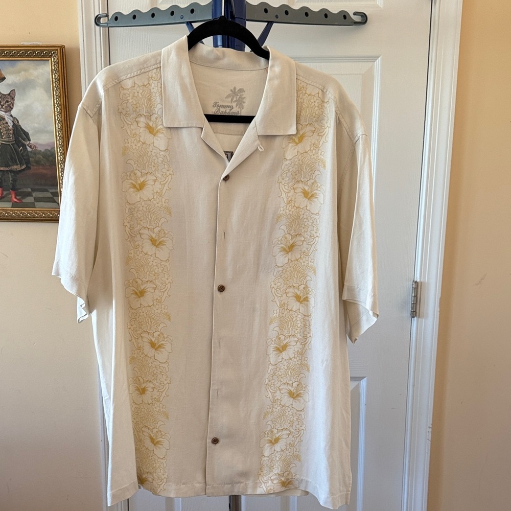 Tommy Bahama Cream Graphic Button Down Shirt